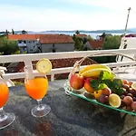 With Parking Space Orebic, Peljesac - 4554